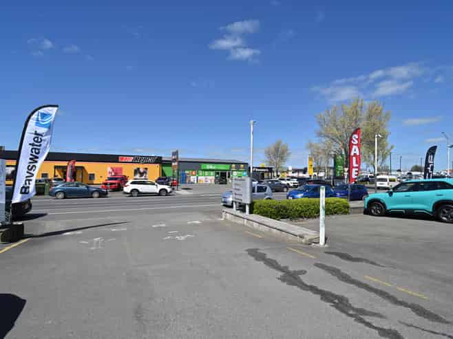 Rare Automotive Facility - Showroom & Workshops.