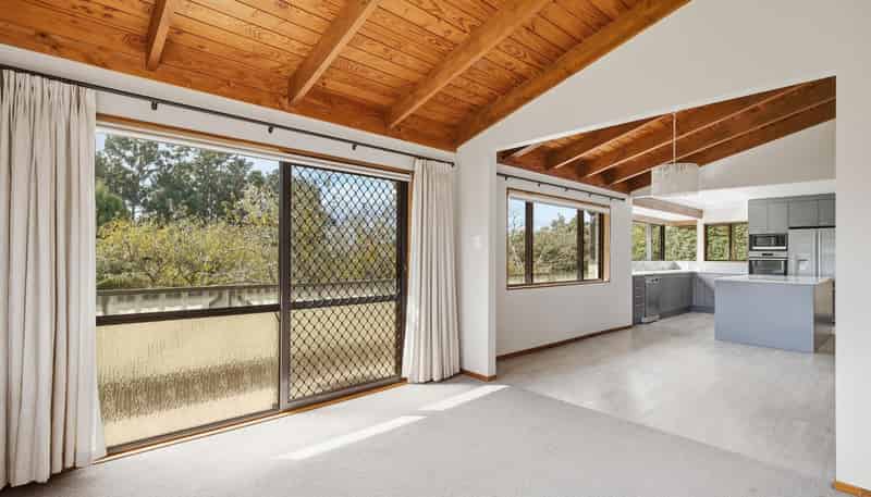 50 Turntable Hill Road, Whakamarama
