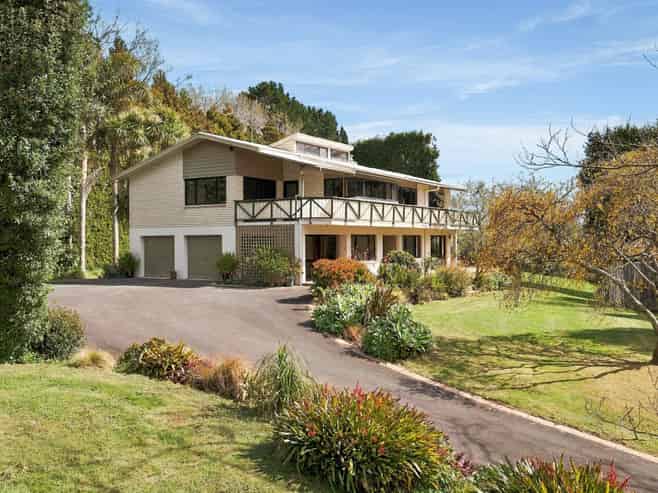 50 Turntable Hill Road, Whakamarama