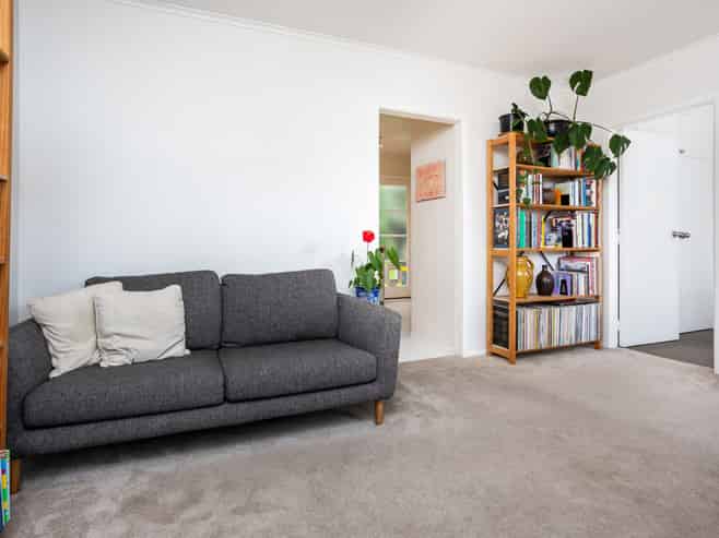 2/108 Asquith Avenue, Mount Albert