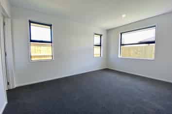 28 Dallimore Drive, Belfast