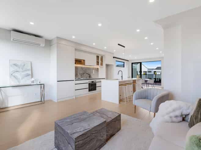 49 Greenway Lane, Westgate