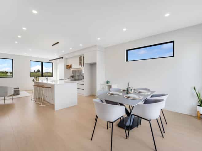 49 Greenway Lane, Westgate