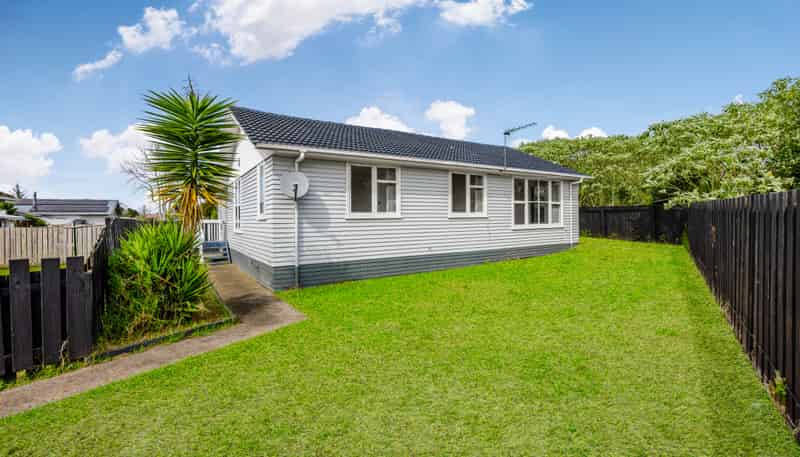 10B Frank Hewitt Place, Pukekohe