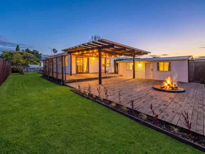 18 Tilbrook Place, Papakura