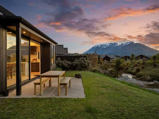 5 Kotuku Lane, Jacks Point