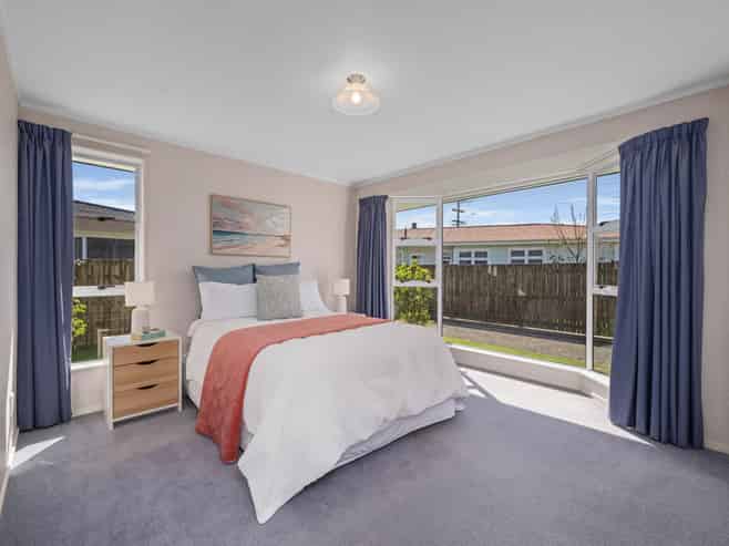 2/75 Howick Road, Redwoodtown