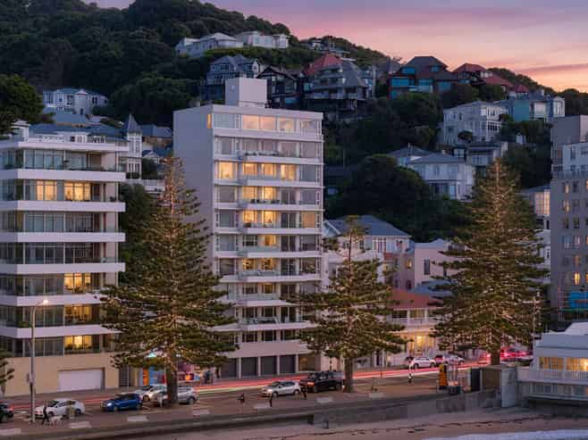 7/248 Oriental Parade, Oriental Bay