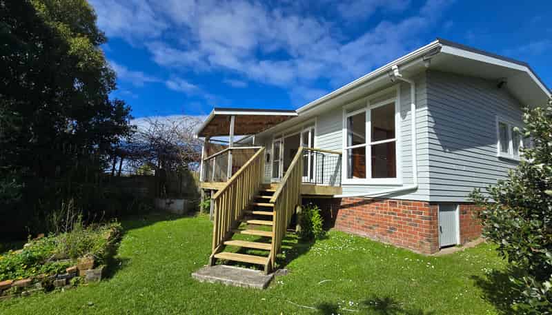 10a Brydon Place, New Windsor