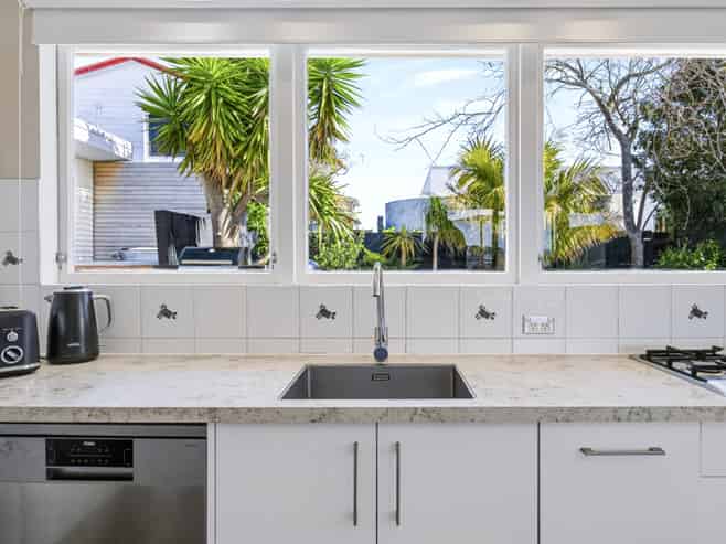 12 Rakino Avenue, Manly