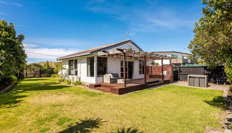 464 Marine Parade, South New Brighton