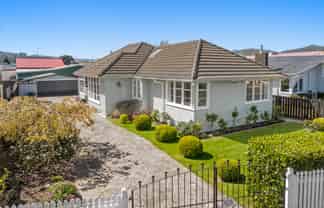 9 Derwent Lee Grove, Epuni