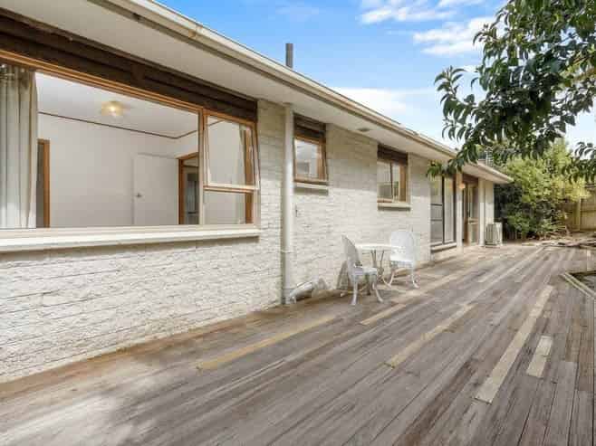 2/9 Seaton Road, Murrays Bay