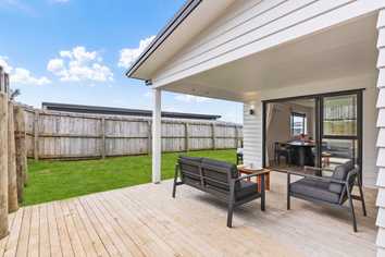 17 Joseph Kokich Avenue, Swanson