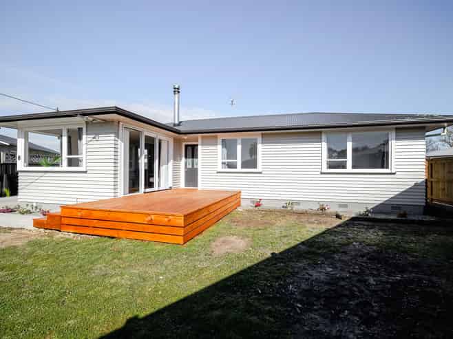 8 Firth Place, Awapuni
