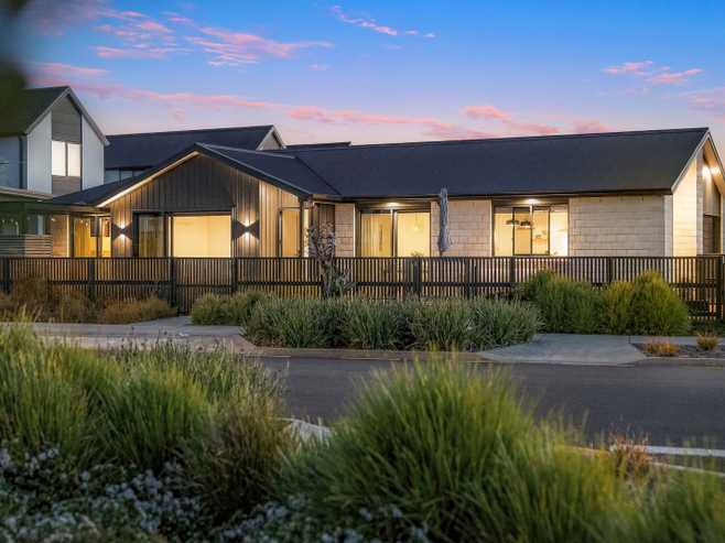 1 Chrysler Street, Papamoa