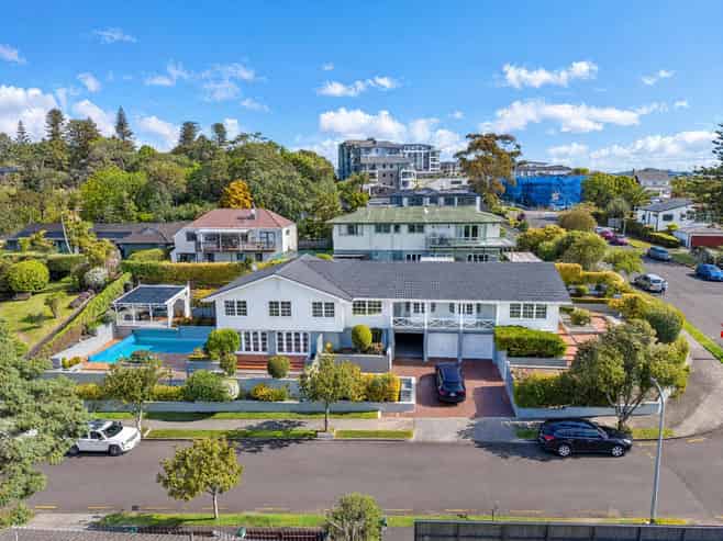 9 Worcester Road, Meadowbank