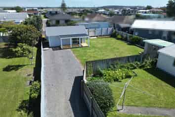 16A Edinburgh Terrace, Foxton Beach