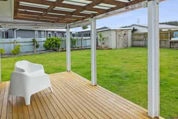 16A Edinburgh Terrace, Foxton Beach