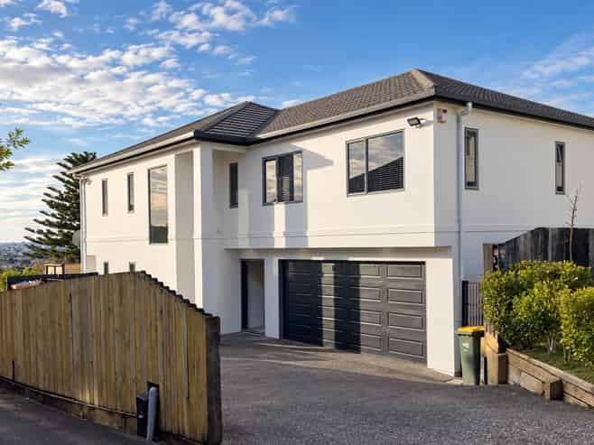 90B Pupuke Road, Hillcrest
