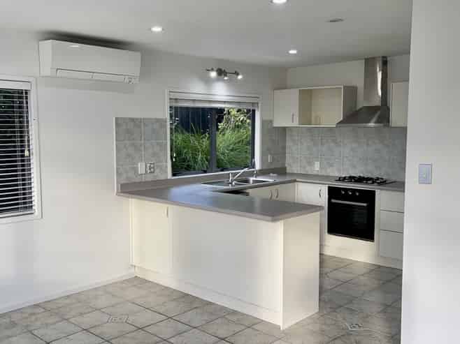 90B Pupuke Road, Hillcrest