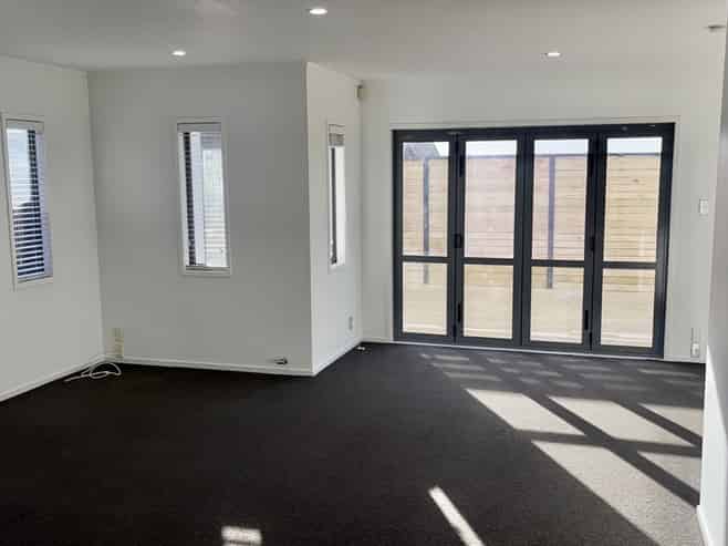 90B Pupuke Road, Hillcrest