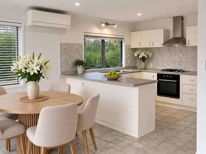 90B Pupuke Road, Hillcrest