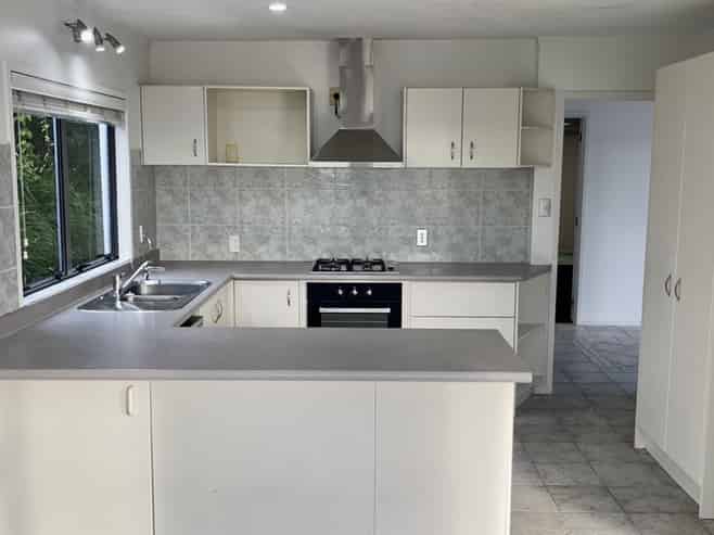 90B Pupuke Road, Hillcrest