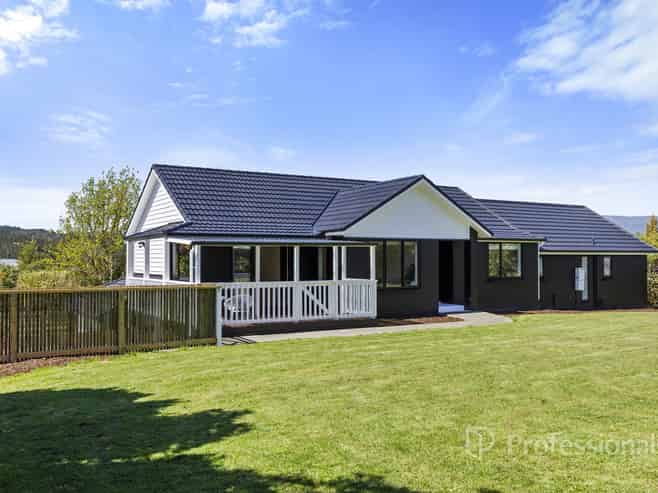 74a Kirton Drive, Riverstone Terraces