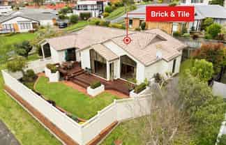1 Dorrington Place, Eastern Beach