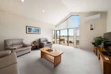 1 Dorrington Place, Eastern Beach