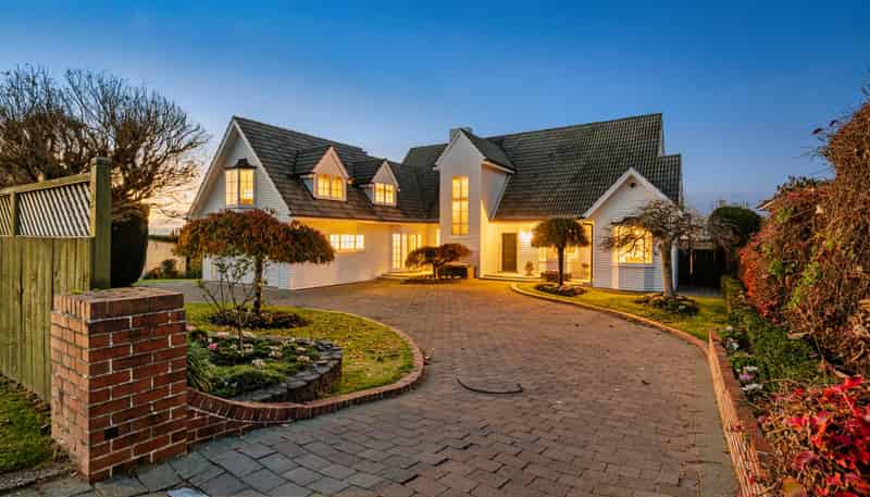 6 and 8 Pillans Road, Otumoetai