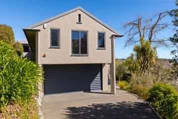 4 Saint John Drive, Nelson South