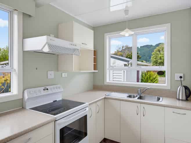 154 Tilley Road, Paekakariki