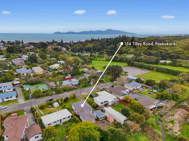 154 Tilley Road, Paekakariki