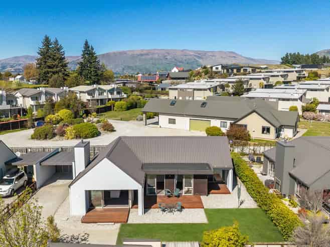 347 Aubrey Road, Wanaka