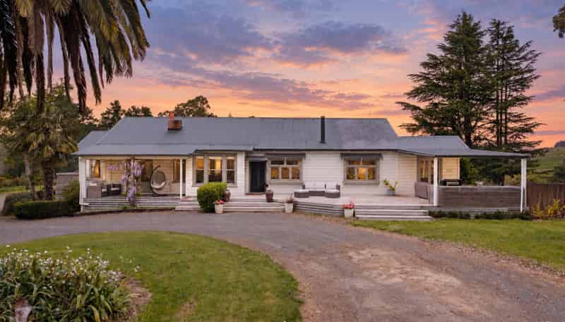 468 Flag Range Road, Sherenden