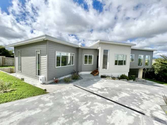 4 Benhar Close, Kelson