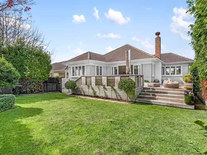 67 St Johns Road, Meadowbank