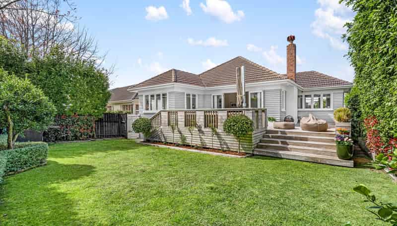 67 St Johns Road, Meadowbank