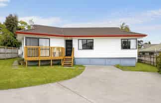 54 Meadowood Drive, Unsworth Heights