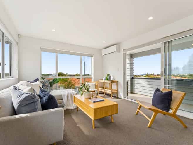 37 Clea View, Gulf Harbour