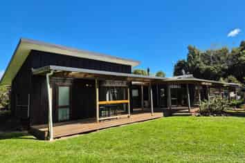 237 North Manakau Road, Manakau