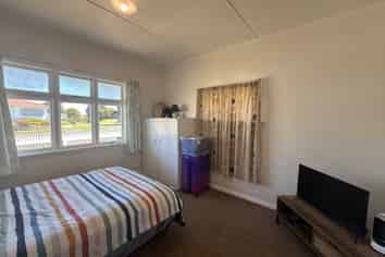 Manawatu / Whanganui - Address withheld