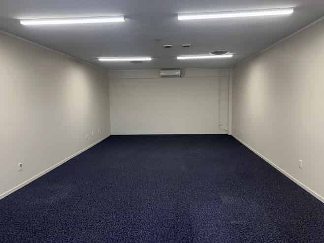 Small Office with Little Rent, includes 2 Carparks