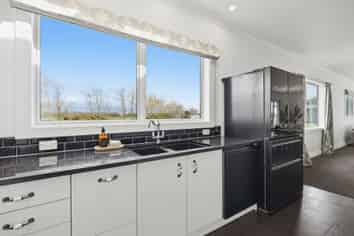 48 Wilson Road South, WOODEND