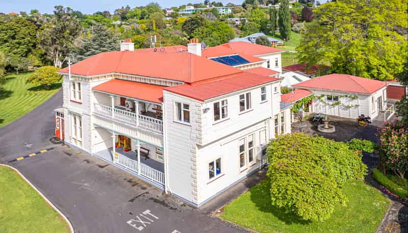 14 Hillside Terrace, Saint Johns Hill