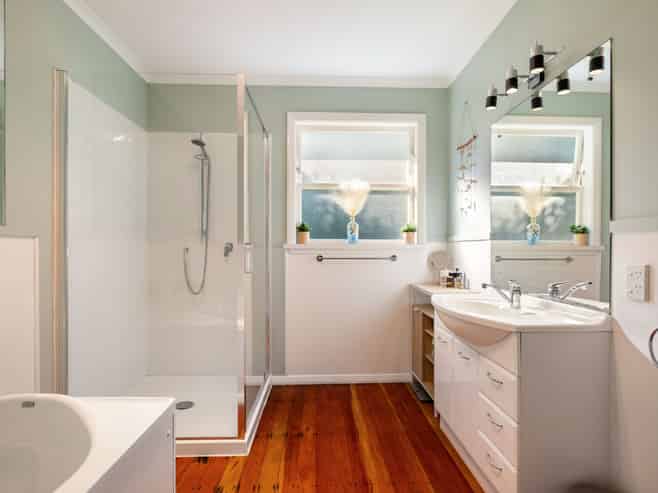 33 Long Melford Road, AWAPUNI