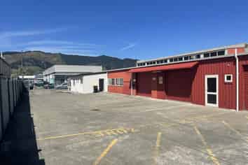 Commercial Premises | Office • Warehouse • Yard