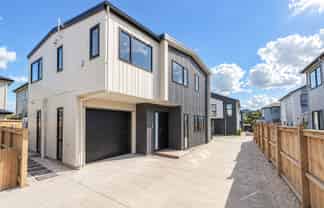 2A Breeze Lane, Silverdale